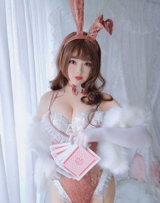美女的让男人桶爽动漫_BD国语神马影院手机在线